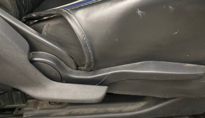 2022 Maruti Baleno ALPHA 1.2 AGS, Petrol, Automatic, 47,946 km, Driver Side Adjustment Panel