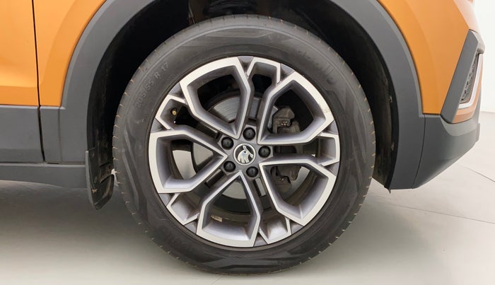 2022 Skoda KUSHAQ STYLE 1.0L TSI MT, Petrol, Manual, 34,005 km, Right Front Wheel