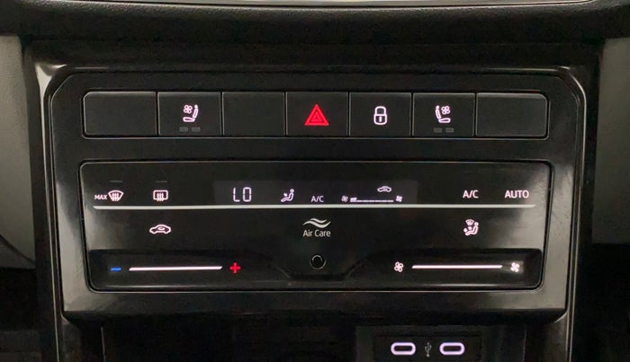 2022 Skoda KUSHAQ STYLE 1.0L TSI MT, Petrol, Manual, 34,005 km, Automatic Climate Control