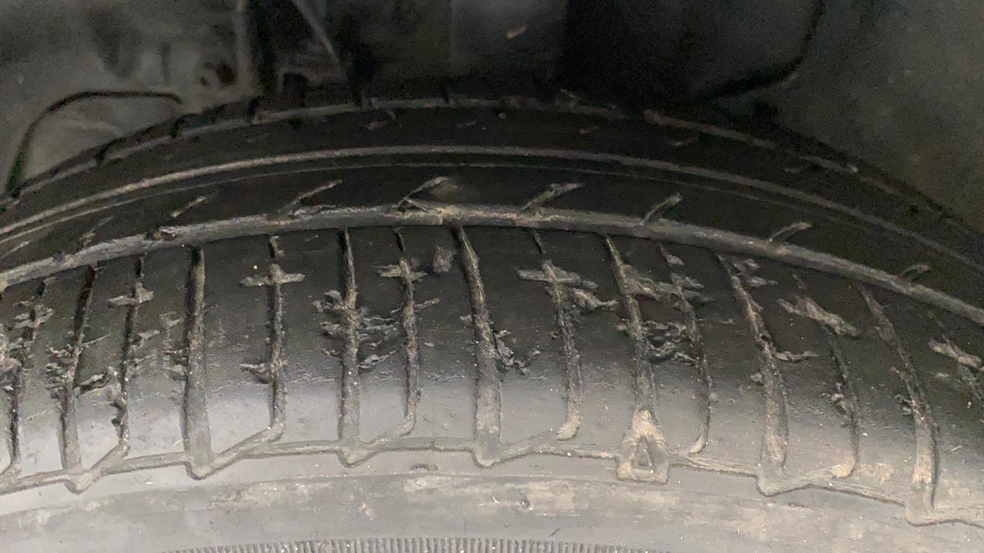2018 Tata TIGOR XZ PLUS PETROL, Petrol, Manual, 66,709 km, Left Front Tyre Tread