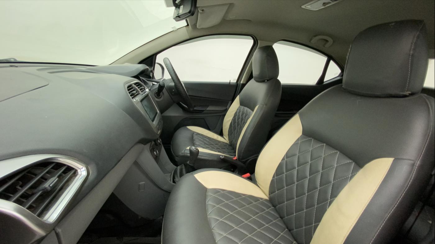 2018 Tata TIGOR XZ PLUS PETROL, Petrol, Manual, 66,709 km, Right Side Front Door Cabin