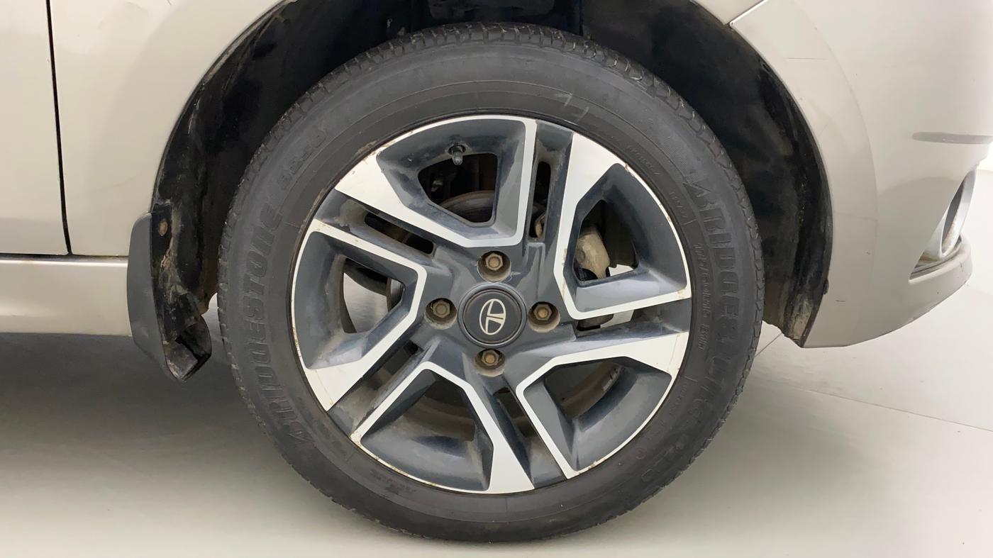 2018 Tata TIGOR XZ PLUS PETROL, Petrol, Manual, 66,709 km, Right Front Wheel