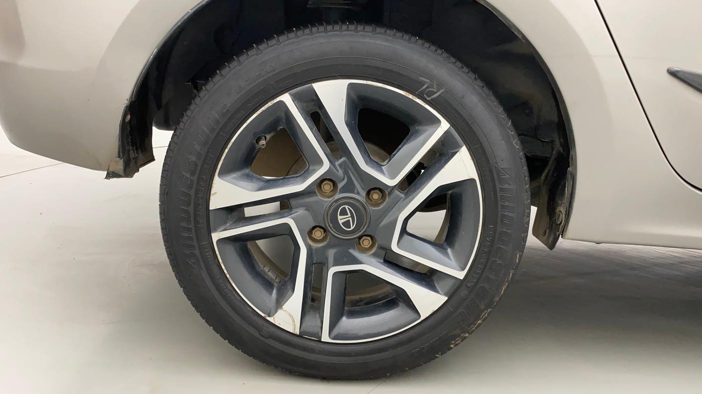 2018 Tata TIGOR XZ PLUS PETROL, Petrol, Manual, 66,709 km, Right Rear Wheel