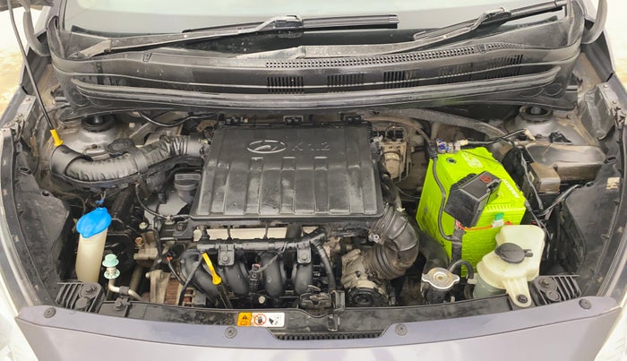 2017 Hyundai Xcent SX 1.2, Petrol, Manual, 76,164 km, Engine View