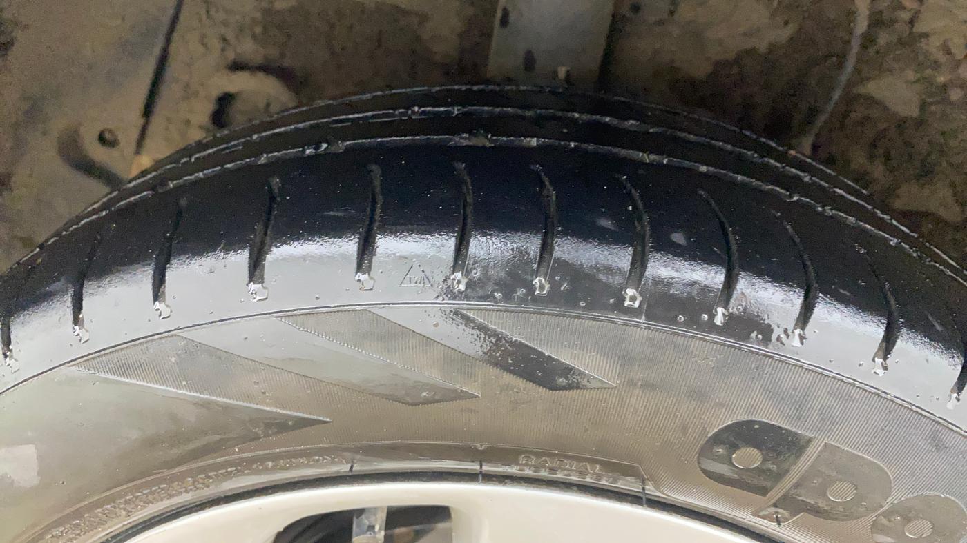 2017 Hyundai Xcent SX 1.2, Petrol, Manual, 75,896 km, Right Rear Tyre Tread