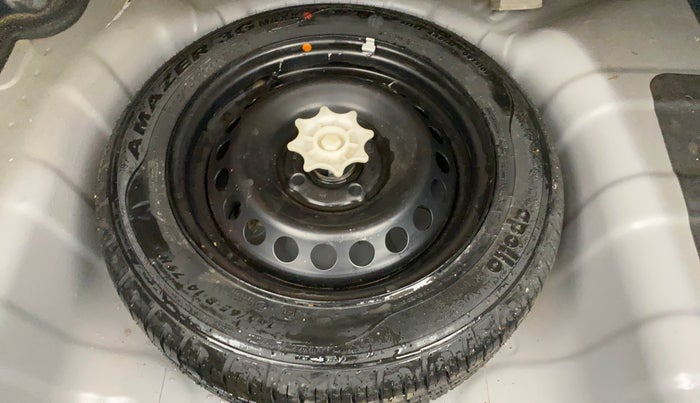 2017 Hyundai Xcent SX 1.2, Petrol, Manual, 76,164 km, Spare Tyre