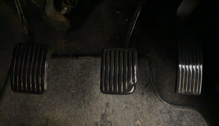 2017 Hyundai Xcent SX 1.2, Petrol, Manual, 76,164 km, Pedals