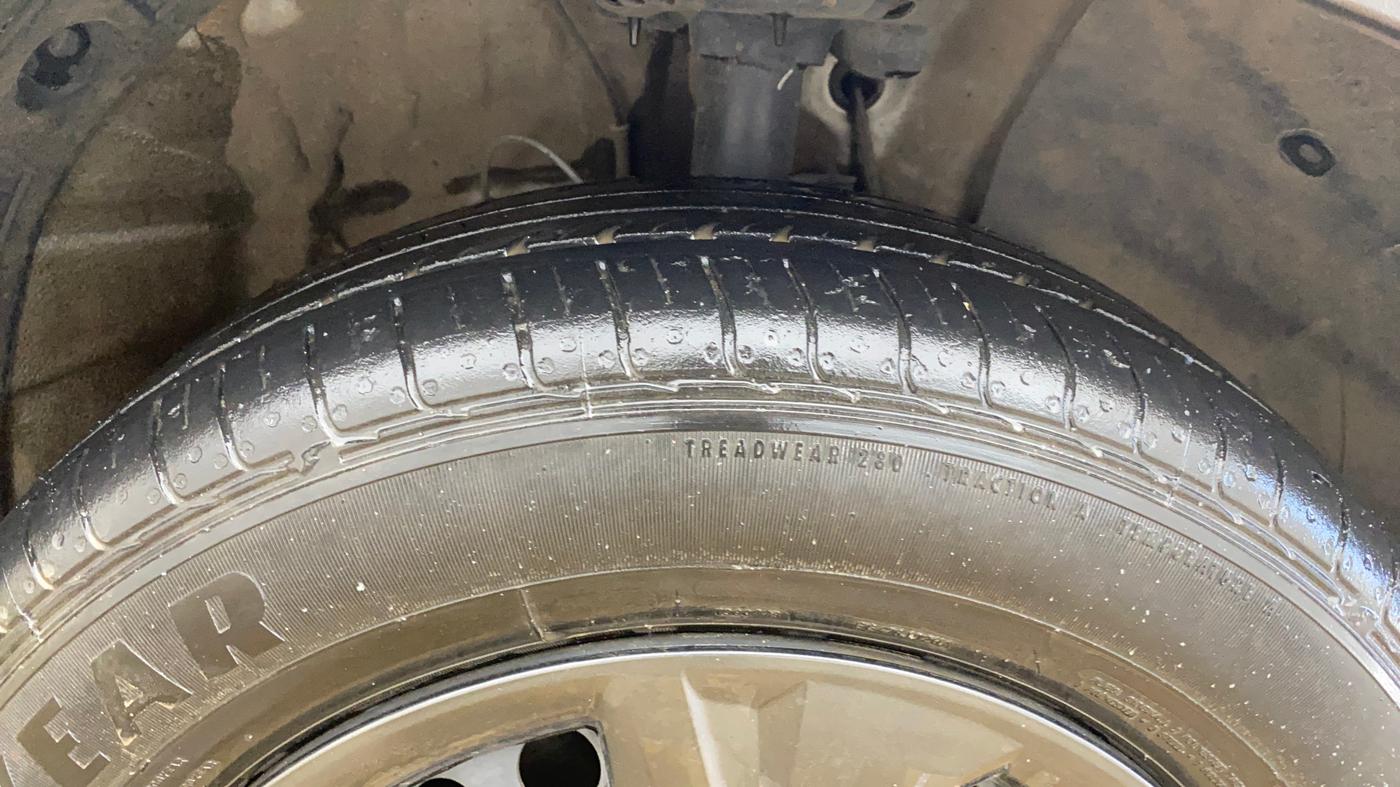 2024 Hyundai VENUE S PLUS 1.5 CRDI, Diesel, Manual, 33,273 km, Right Front Tyre Tread
