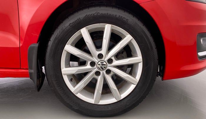 2018 Volkswagen Vento 1.2 TSI HIGHLINE PLUS AT, Petrol, Automatic, 57,569 km, Right Front Wheel