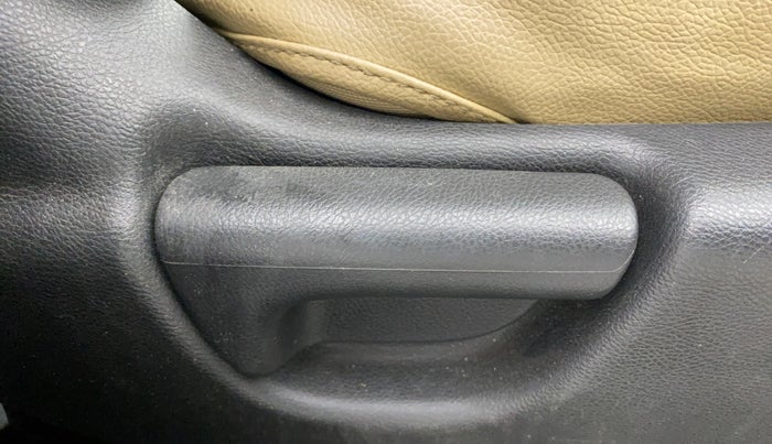 2016 Honda Jazz 1.2L I-VTEC S, Petrol, Manual, 29,809 km, Driver Side Adjustment Panel