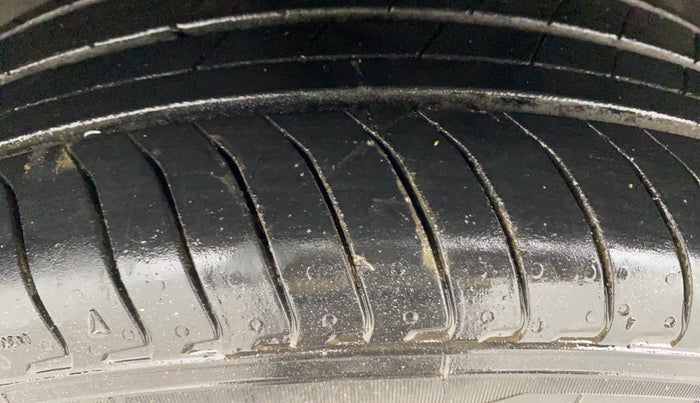 2016 Honda Jazz 1.2L I-VTEC S, Petrol, Manual, 29,809 km, Left Front Tyre Tread