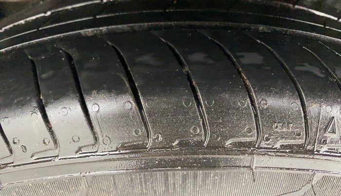 2016 Honda Jazz 1.2L I-VTEC S, Petrol, Manual, 29,809 km, Left Rear Tyre Tread