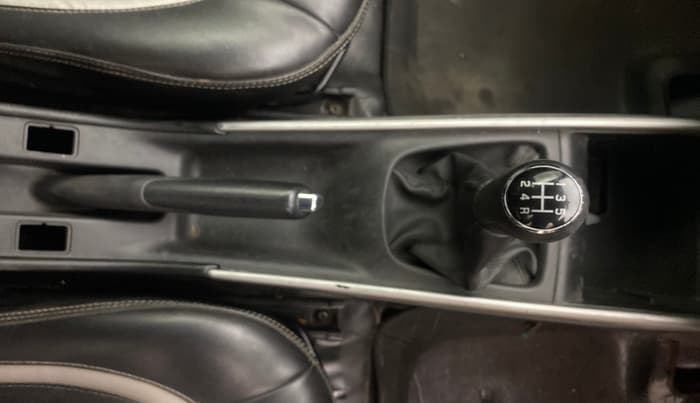 2017 Maruti Baleno ZETA PETROL 1.2, Petrol, Manual, 98,971 km, Gear Lever