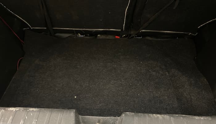 2017 Maruti Baleno ZETA PETROL 1.2, Petrol, Manual, 98,971 km, Boot Inside
