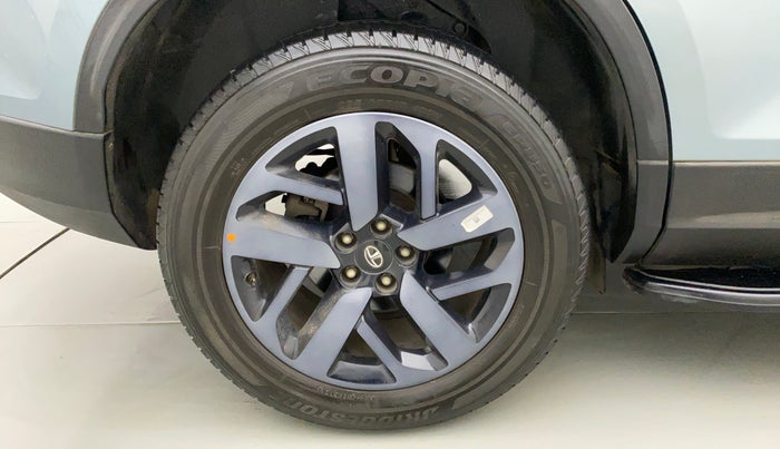 2022 Tata Safari XZA PLUS 6S ADVENTURE, Diesel, Automatic, 21,483 km, Right Rear Wheel