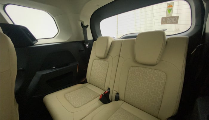 2022 Tata Safari XZA PLUS 6S ADVENTURE, Diesel, Automatic, 21,483 km, Third Seat Row ( optional )