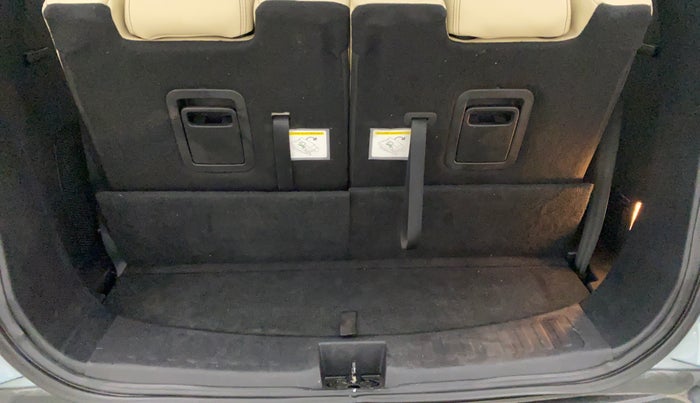 2022 Tata Safari XZA PLUS 6S ADVENTURE, Diesel, Automatic, 21,483 km, Boot Inside