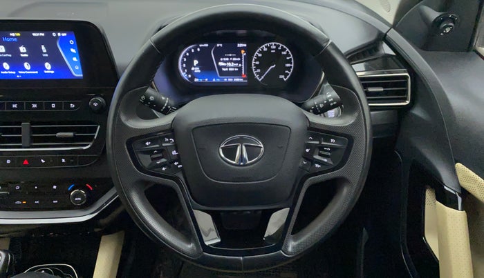 2022 Tata Safari XZA PLUS 6S ADVENTURE, Diesel, Automatic, 21,483 km, Steering Wheel Close Up