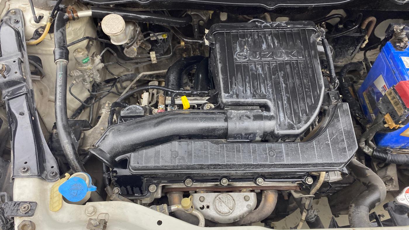 2015 Maruti Swift Dzire VXI, Petrol, Manual, 65,853 km, Engine View - Right