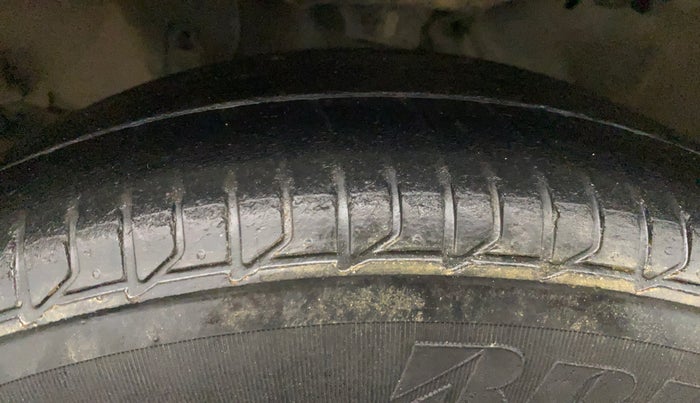 2015 Honda Jazz 1.5L I-DTEC VX, Diesel, Manual, 91,235 km, Left Front Tyre Tread