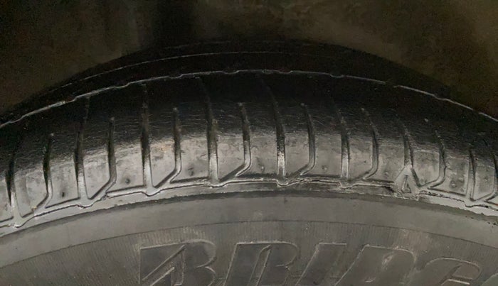 2015 Honda Jazz 1.5L I-DTEC VX, Diesel, Manual, 91,235 km, Right Rear Tyre Tread