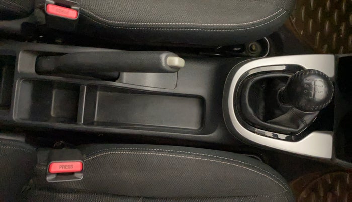 2015 Honda Jazz 1.5L I-DTEC VX, Diesel, Manual, 91,235 km, Gear Lever