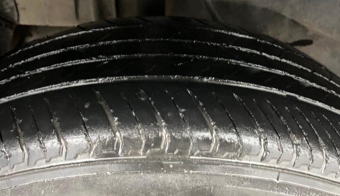 2019 Tata NEXON XM PETROL, Petrol, Manual, 93,271 km, Right Rear Tyre Tread
