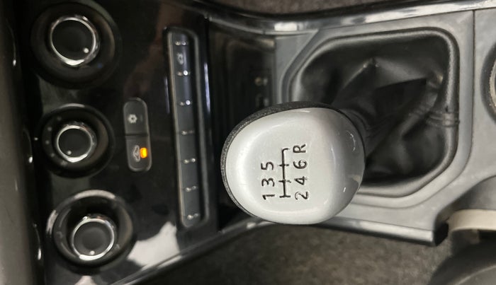 2019 Tata NEXON XM PETROL, Petrol, Manual, 93,271 km, Gear Lever