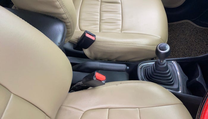 2018 Honda Amaze 1.5L I-DTEC VX, Diesel, Manual, 70,183 km, Gear Lever