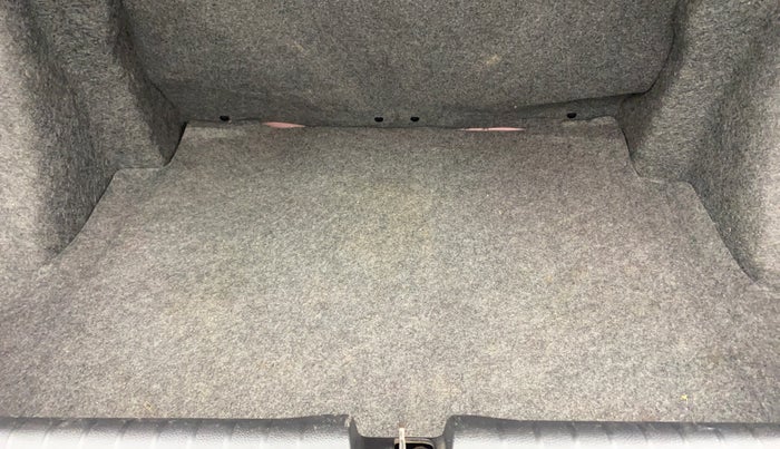 2018 Honda Amaze 1.5L I-DTEC VX, Diesel, Manual, 70,183 km, Boot Inside