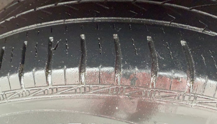 2018 Honda Amaze 1.5L I-DTEC VX, Diesel, Manual, 70,183 km, Left Rear Tyre Tread