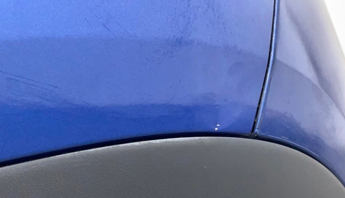 2019 Renault Kwid CLIMBER 1.0, Petrol, Manual, 52,231 km, Left quarter panel - Slightly dented