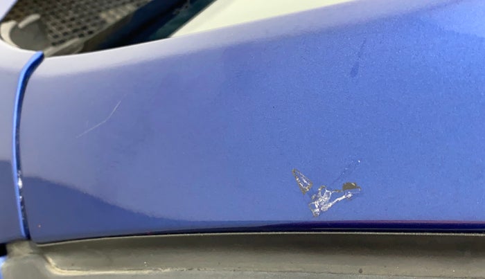 2019 Renault Kwid CLIMBER 1.0, Petrol, Manual, 52,231 km, Left A pillar - Minor scratches