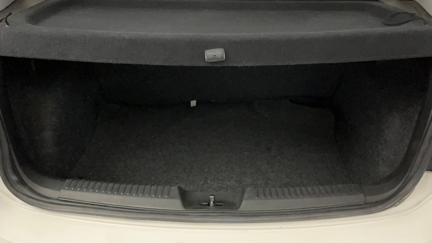 2019 Volkswagen Polo HIGHLINE PLUS 1.0, Petrol, Manual, 53,341 km, Boot Inside