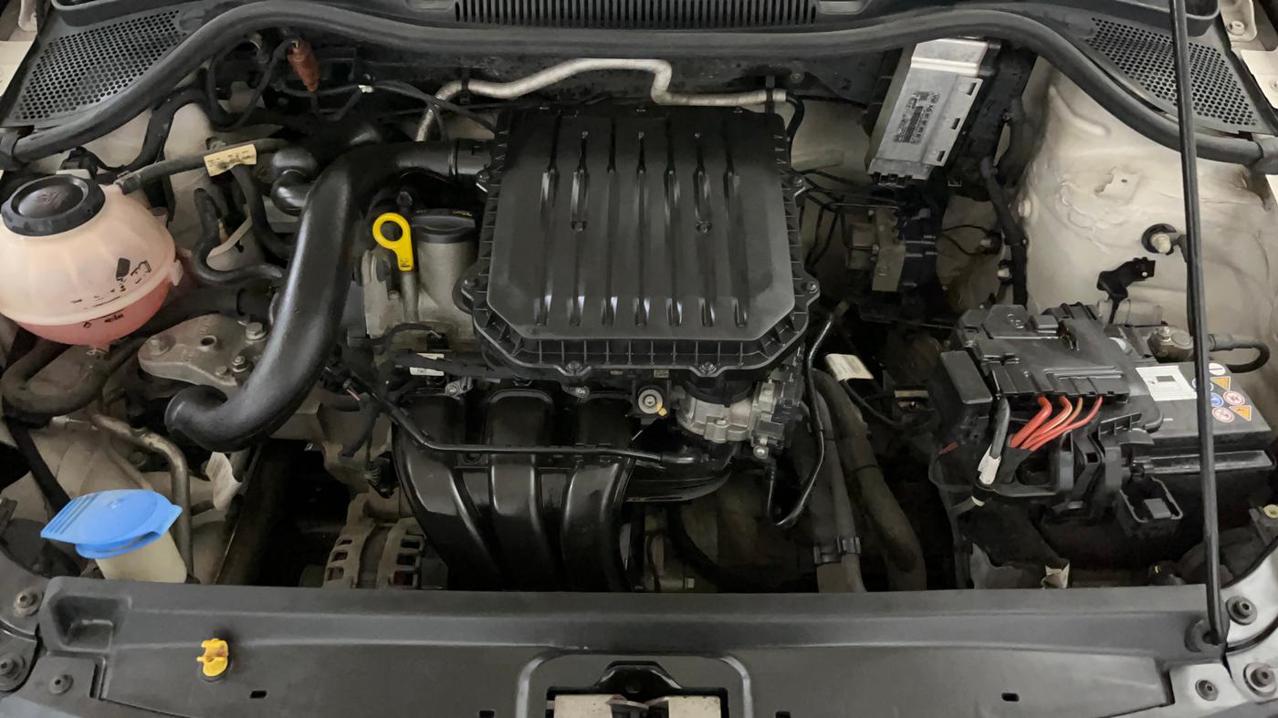 2019 Volkswagen Polo HIGHLINE PLUS 1.0, Petrol, Manual, 53,341 km, Engine View