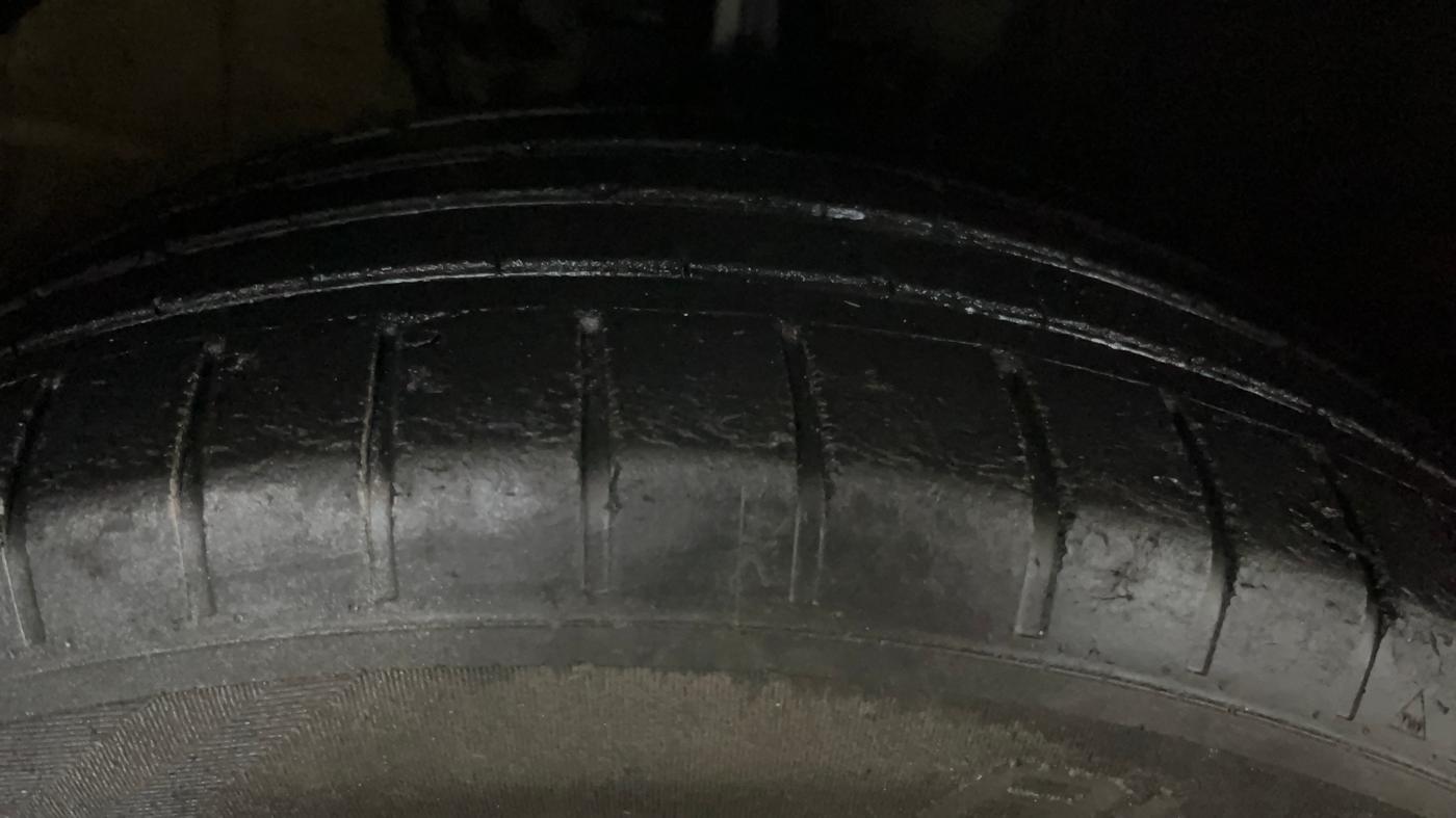 2019 Volkswagen Polo HIGHLINE PLUS 1.0, Petrol, Manual, 53,341 km, Right Front Tyre Tread