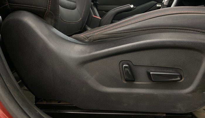 2021 KIA SELTOS GTX PLUS AT 1.5 DIESEL, Diesel, Automatic, 1,18,050 km, Driver Side Adjustment Panel