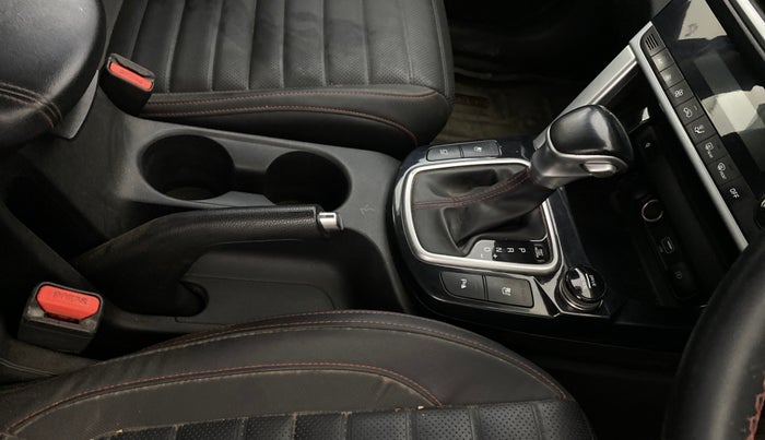 2021 KIA SELTOS GTX PLUS AT 1.5 DIESEL, Diesel, Automatic, 1,18,050 km, Gear Lever