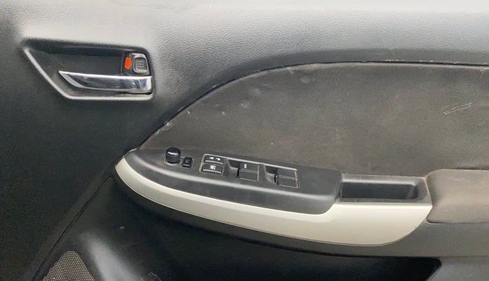 2017 Maruti Baleno DELTA PETROL 1.2, Petrol, Manual, 65,884 km, Driver Side Door Panels Control