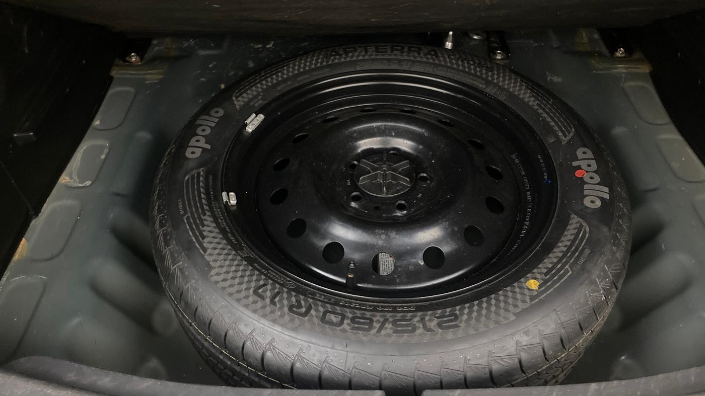 2022 Maruti Grand Vitara ALPHA SMART HYBRID AT, Petrol, Automatic, 91,661 km, Spare Tyre