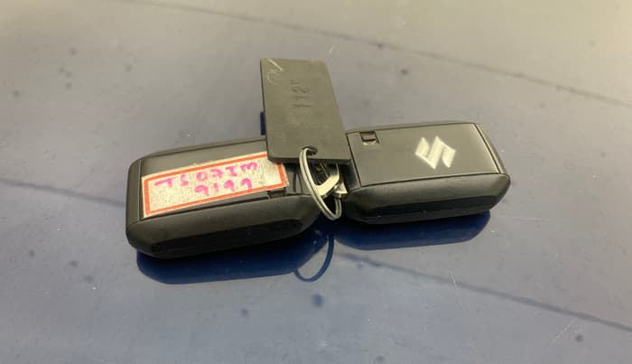 2022 Maruti Grand Vitara ALPHA SMART HYBRID AT, Petrol, Automatic, 91,661 km, Key Close Up