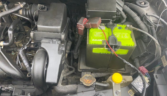 2014 Renault Scala RXL PETROL, Petrol, Manual, 72,419 km, Engine View - Left