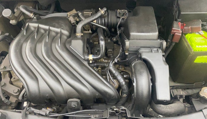 2014 Renault Scala RXL PETROL, Petrol, Manual, 72,419 km, Engine View