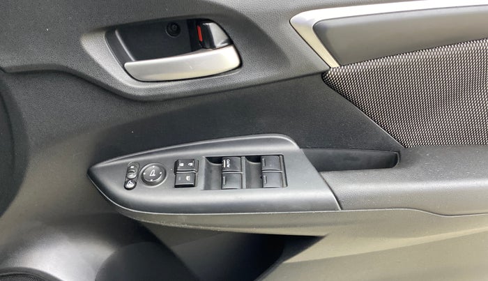 2018 Honda WR-V 1.2L I-VTEC VX MT, Petrol, Manual, 17,072 km, Driver Side Door Panels Control