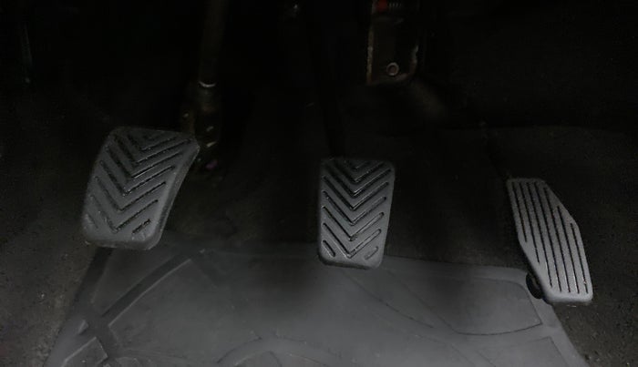 2011 Hyundai Eon ERA, Petrol, Manual, 41,230 km, Pedals