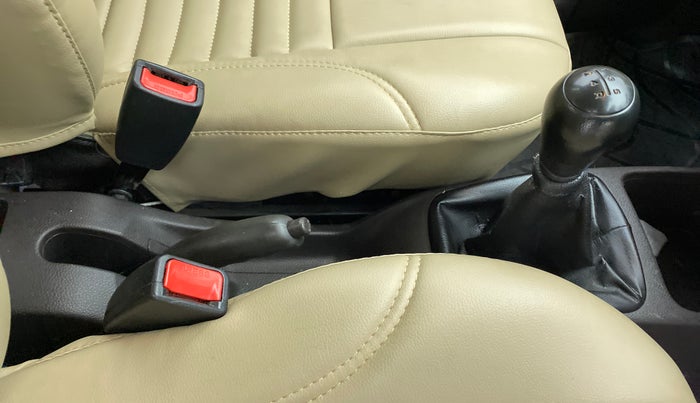 2011 Hyundai Eon ERA, Petrol, Manual, 41,230 km, Gear Lever