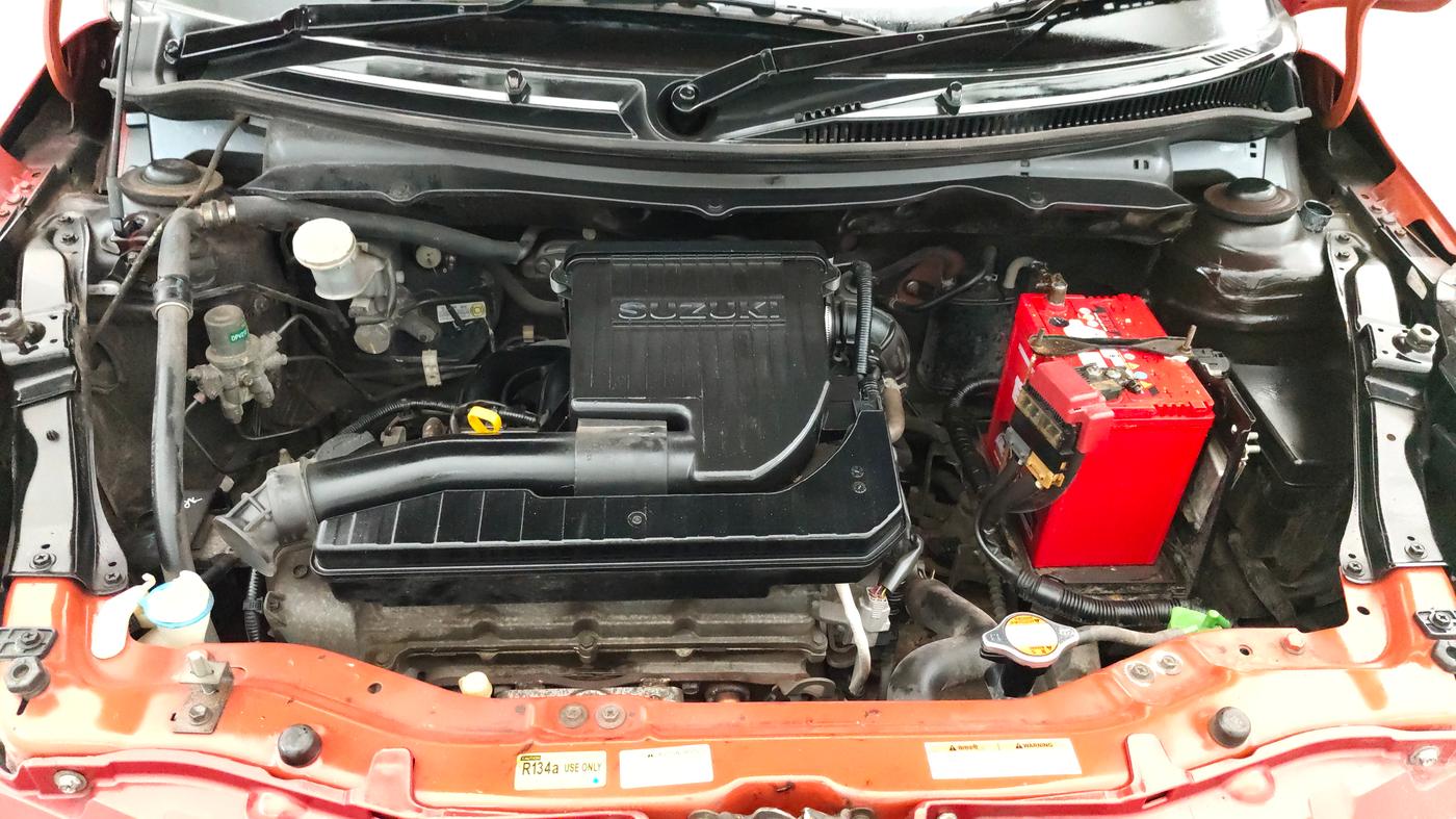 2014 Maruti Swift VXI, Petrol, Manual, 59,946 km, Engine View
