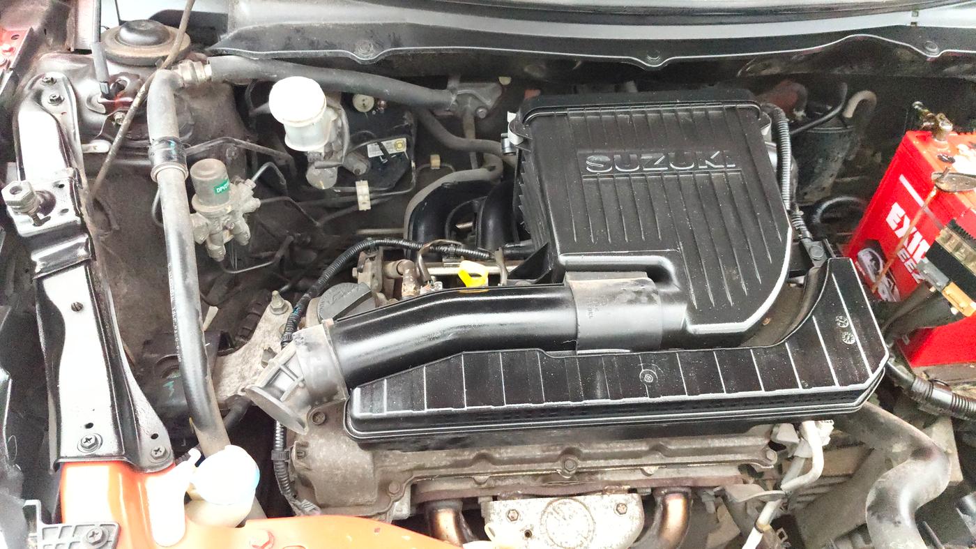 2014 Maruti Swift VXI, Petrol, Manual, 59,946 km, Engine View - Right