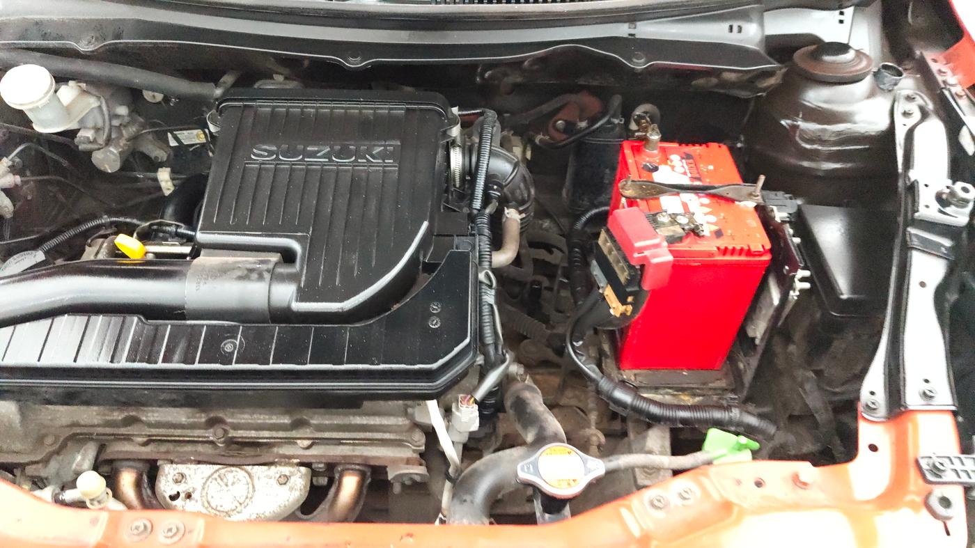 2014 Maruti Swift VXI, Petrol, Manual, 59,946 km, Engine View - Left