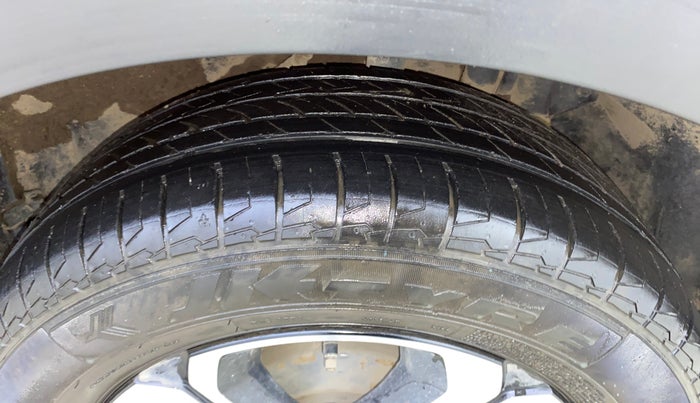 2021 Tata NEXON XZ PLUS (O) PETROL, Petrol, Manual, 1,04,667 km, Left Rear Tyre Tread